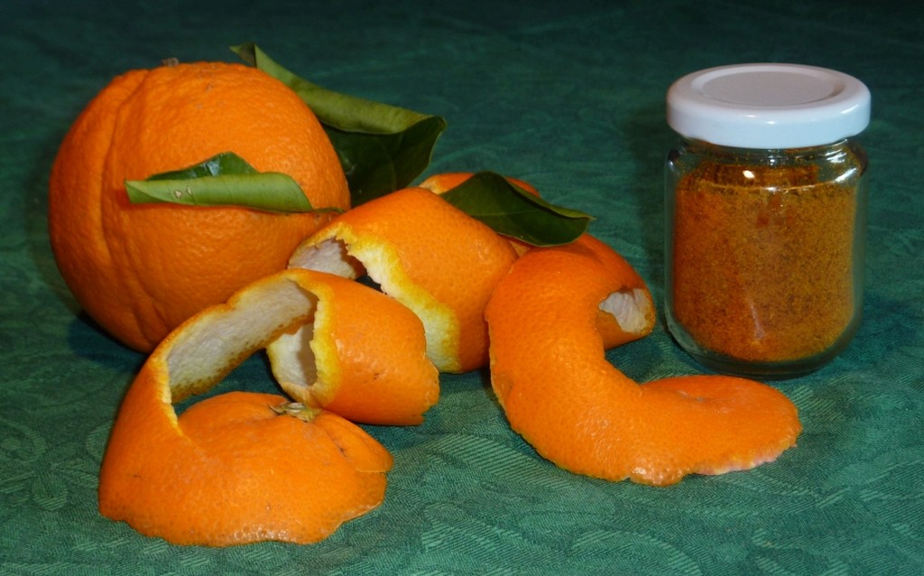 Zestes d'oranges réduits en poudre